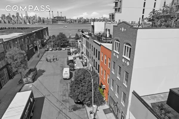 29 Greenpoint Avenue, Brooklyn, NY 11222