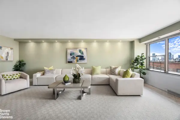75 E End Avenue #17EF, Manhattan, NY 10028