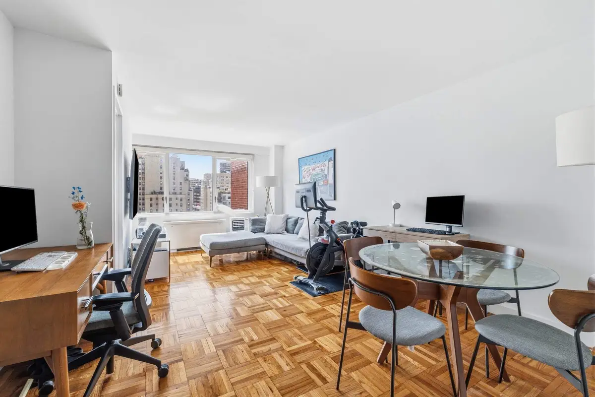 201 E 25th Street #14K, Manhattan, NY 10010 - #1