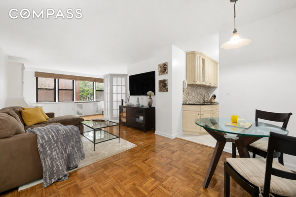 201 E 21st Street #5G, Manhattan, NY 10010