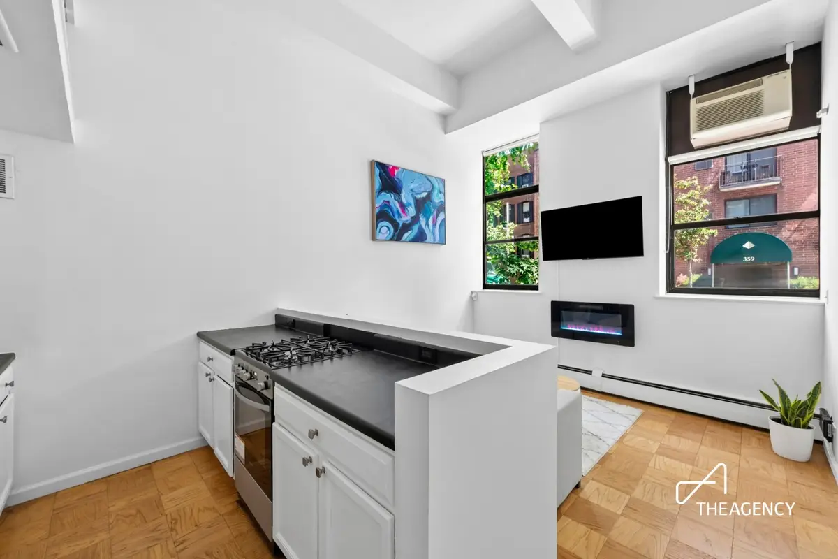 350 E 62nd Street #1M, Manhattan, NY 10065 - #1