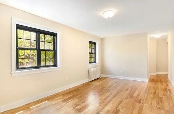 77-40 Main Street #3-B, Queens, NY 11367