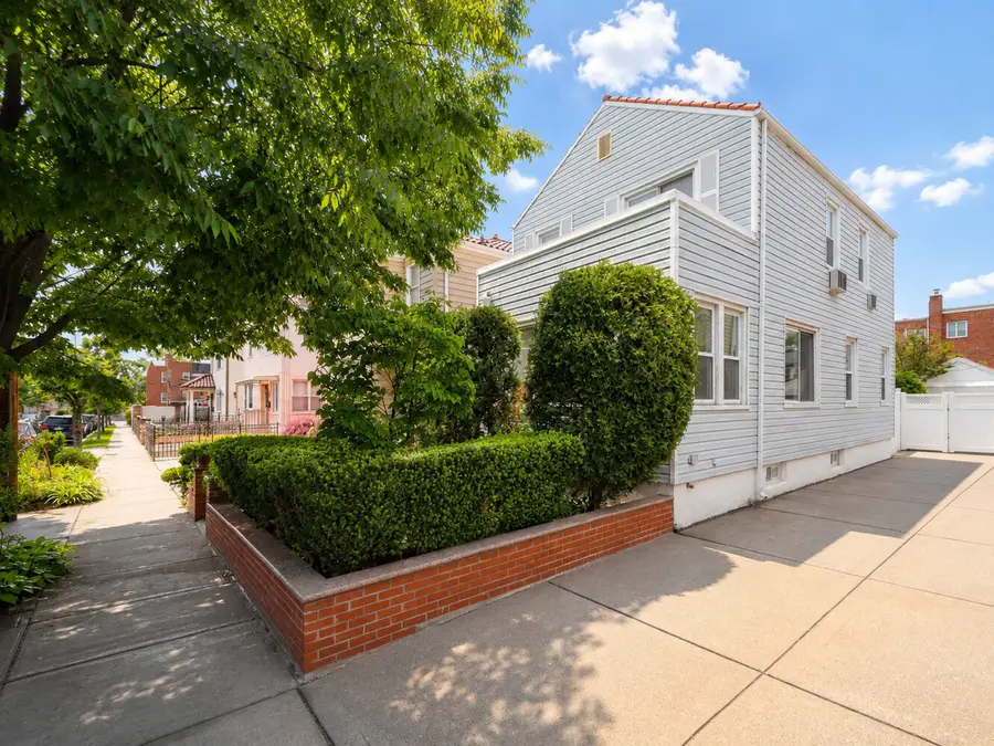 46-35 190th Street, Queens, NY 11358 - #2