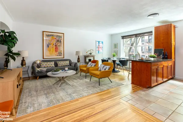 310 W 55th Street #2F, Manhattan, NY 10019
