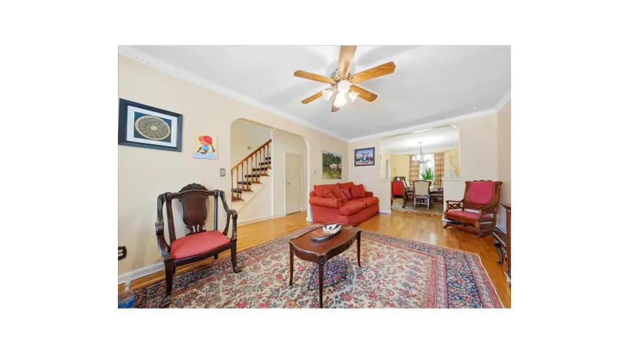 4425 Richardson Avenue, Bronx, NY 10470 - #2