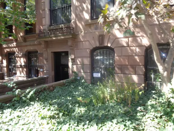 28 8th Avenue, Brooklyn, NY 11217