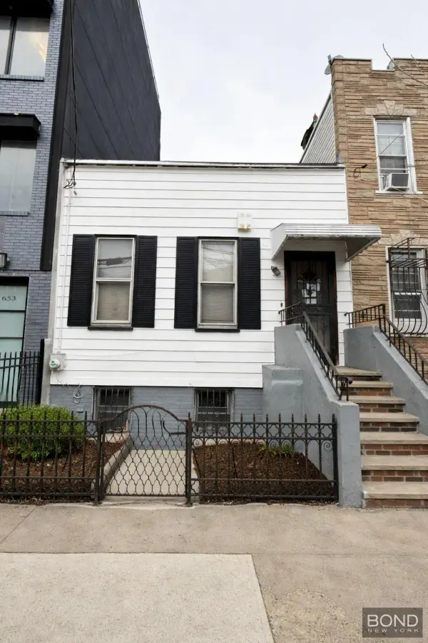 655 Maple Street, Brooklyn, NY 11203
