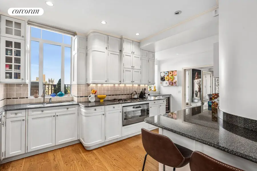 25 Central Park W #21Q, New York, NY 10023 - #3