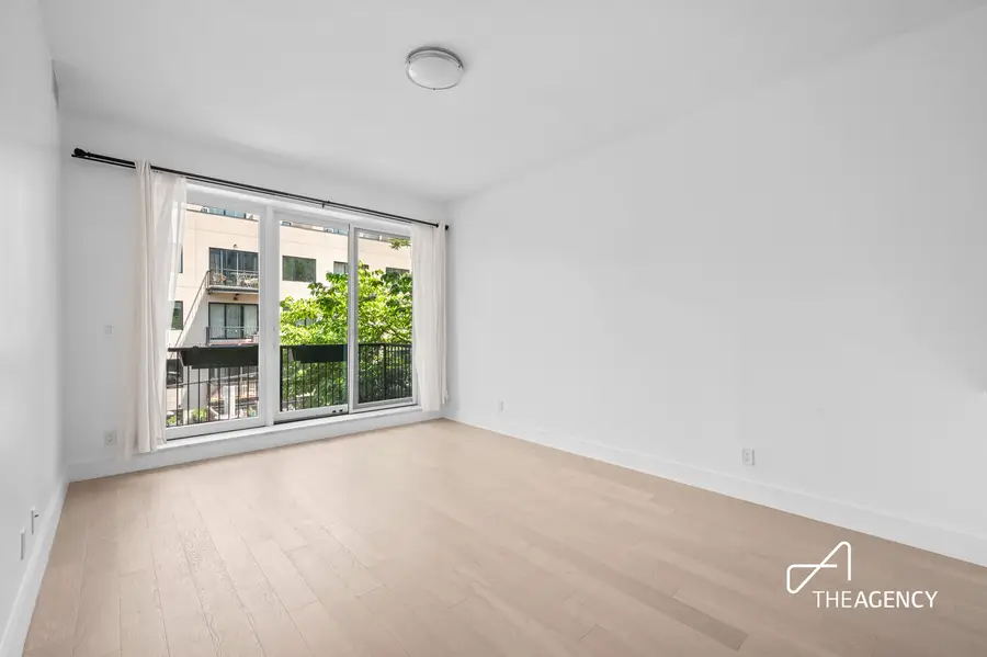 21-19 46th Avenue #4, Queens, NY 11101 - #2