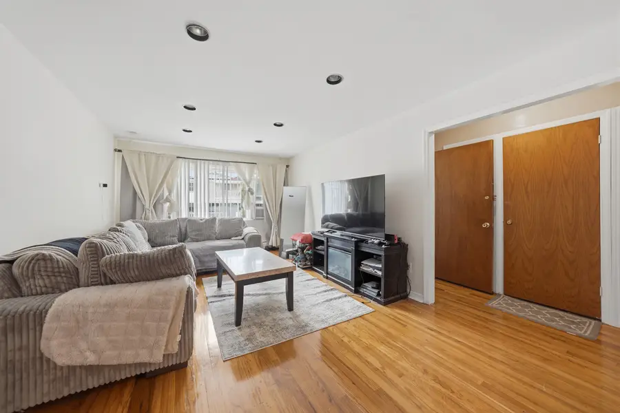 10-37 Bay 31st Street #2, Queens, NY 11691 - #2
