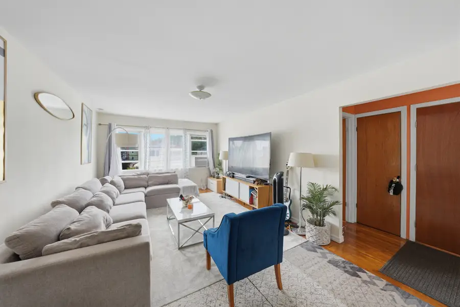 10-37 Bay 31st Street #2, Queens, NY 11691 - #3