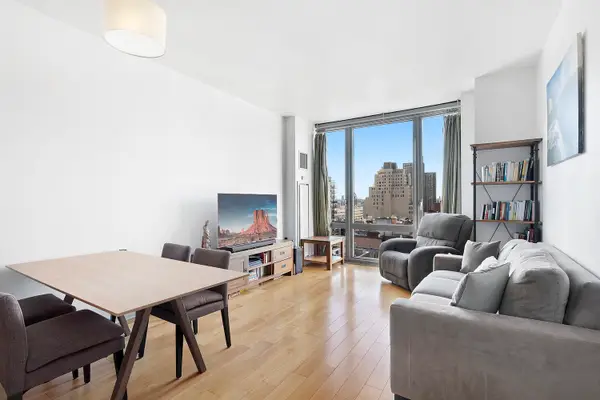 310 W 52nd Street #11D, Manhattan, NY 10019
