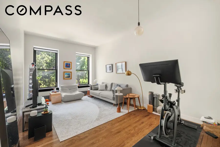 422 W 20th Street #2B, New York, NY 10011 - #2