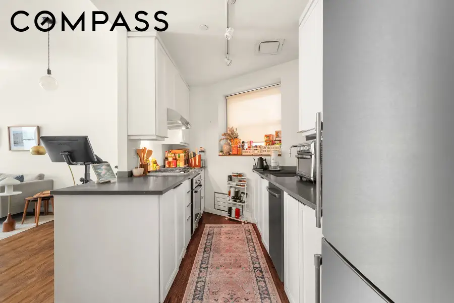 422 W 20th Street #2B, New York, NY 10011 - #3