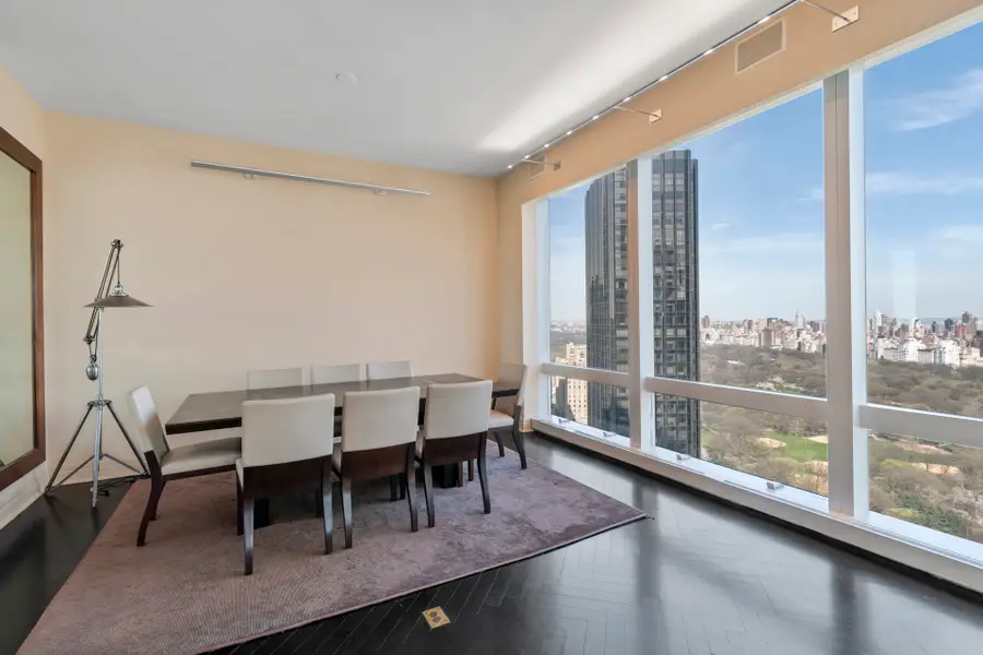 25 Columbus Circle #56D, New York, NY 10019 - #3