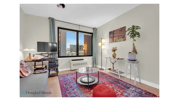 21-45 44th Drive #4I, Queens, NY 11101