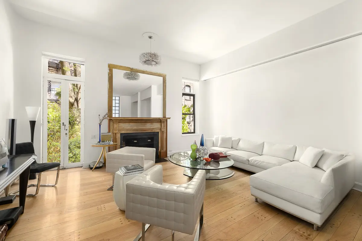 327 E 18th Street, New York, NY 10003 - #1
