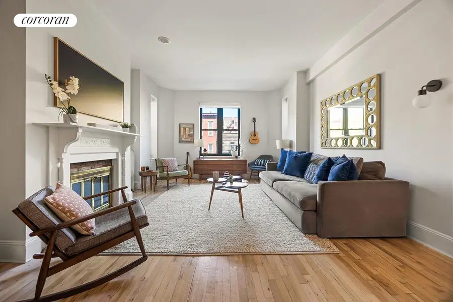679 Vanderbilt Avenue #2R, Brooklyn, NY 11238 - #2