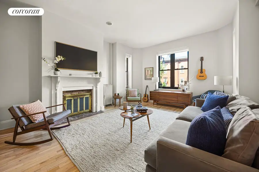 679 Vanderbilt Avenue #2R, Brooklyn, NY 11238 - #3