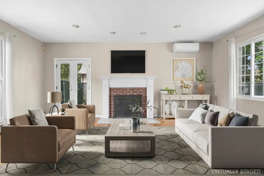 77-15 Kew Forest Lane, Forest Hills, NY 11375 - #3