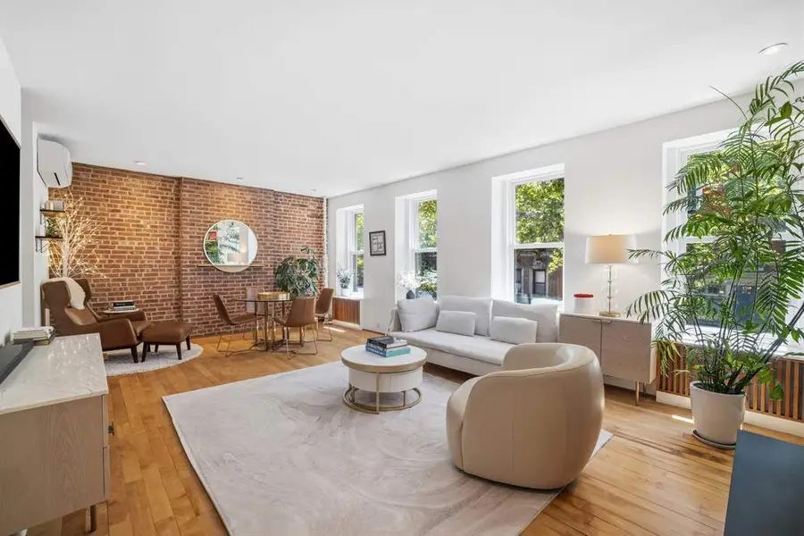 219 E 83rd Street #2, Manhattan, NY 10028 - #2