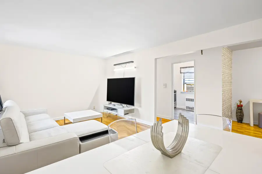 147-10 84th Road #4-G, Queens, NY 11435 - #2