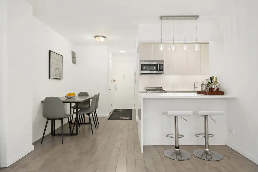 16 W 16th Street #6ES, New York, NY 10011 - #2