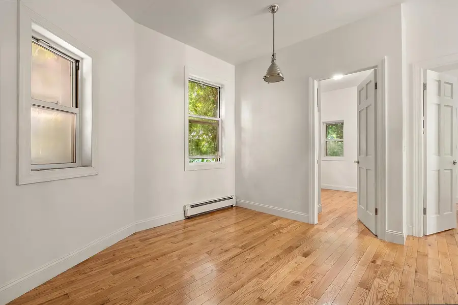 216 3rd Avenue, Manhattan, NY 10003 - #2