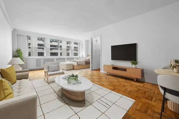 310 E 70th Street #6H, Manhattan, NY 10021