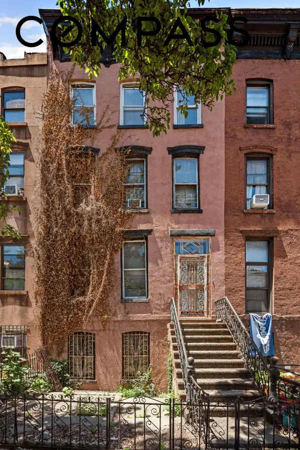 90 Ryerson Street, Brooklyn, NY 11205