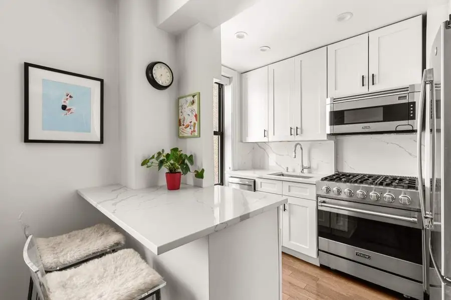 161 W 16th Street #10J, Manhattan, NY 10011 - #2