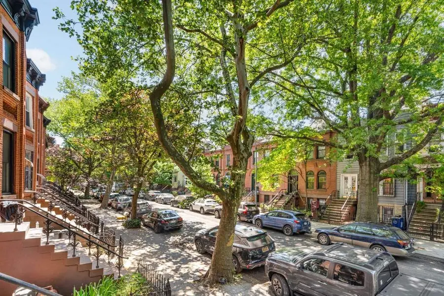 373 16th Street #Entire Building, Brooklyn, NY 11215 - #3