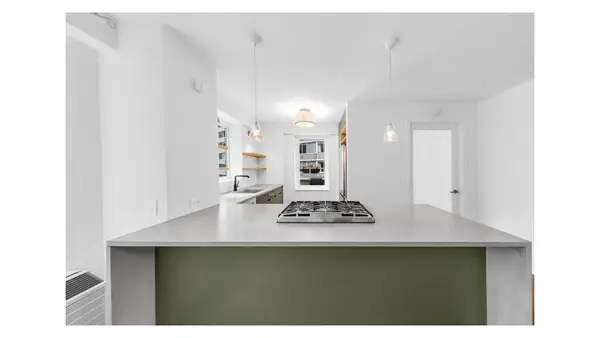 411 E 53rd Street #14B, Manhattan, NY 10022