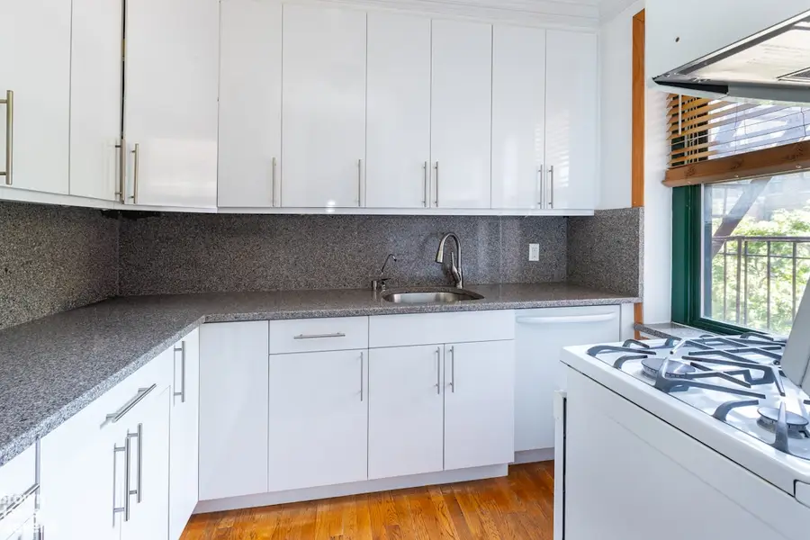 78-11 35th Avenue #3G, Queens, NY 11372 - #2