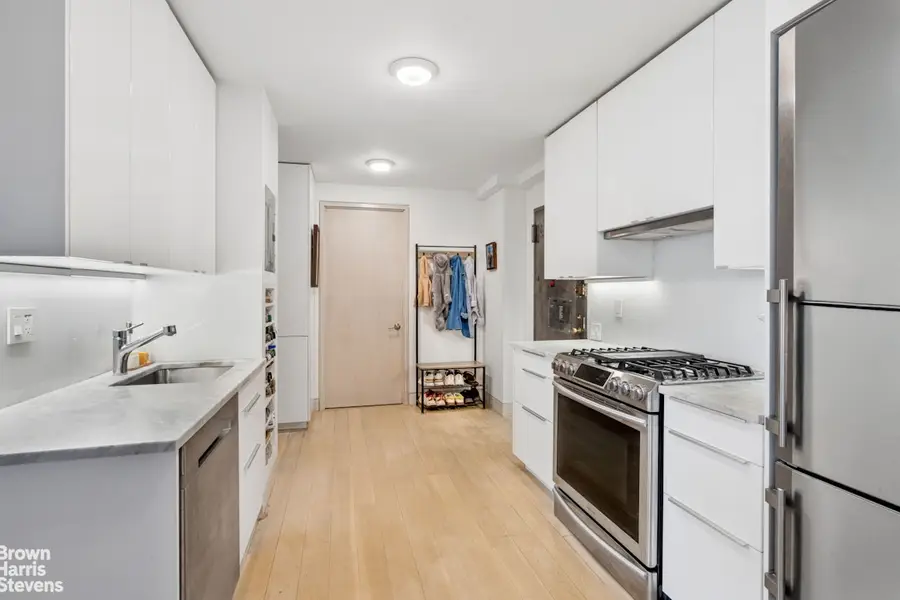 266 E Broadway #B705, Manhattan, NY 10002 - #3