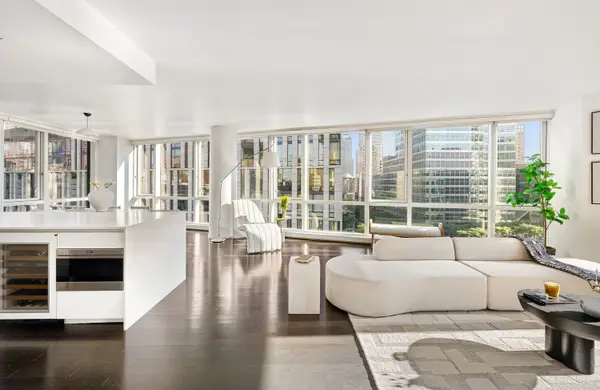 200 Chambers Street #10A, Manhattan, NY 10007
