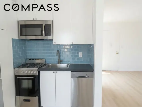 215 Adams Street #2D, Brooklyn, NY 11201