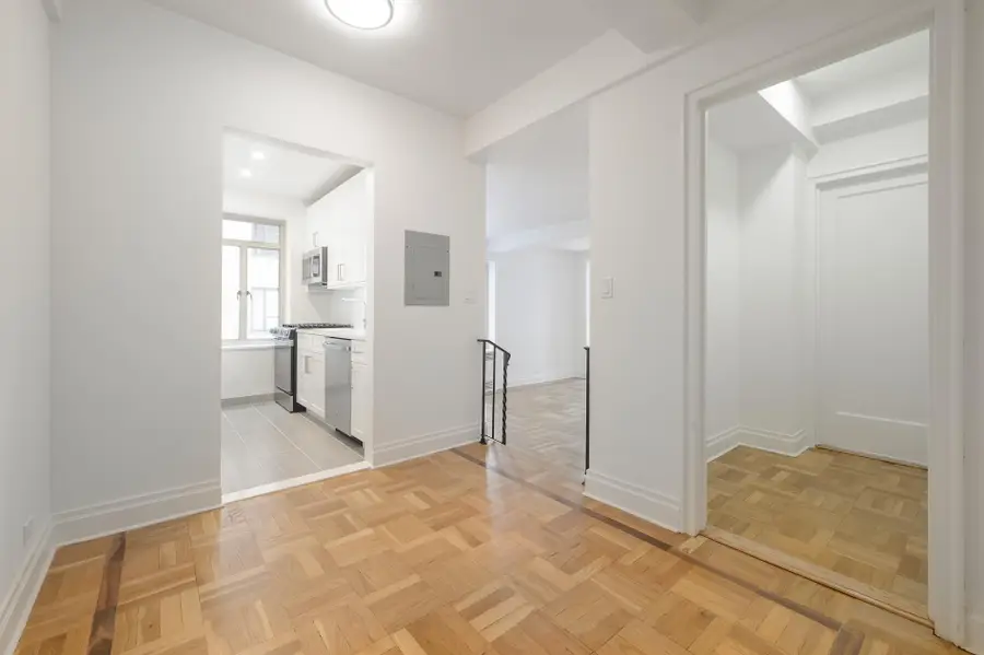 20 E 35th Street #6-N, New York, NY 10016 - #2