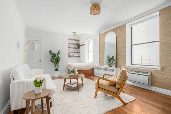 32 W 40th Street #4H, Manhattan, NY 10018