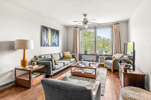 651 Vanderbilt Street #5W, Brooklyn, NY 11218