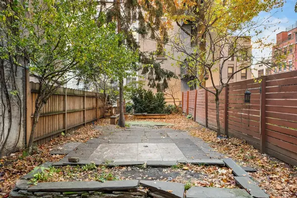 362 W 30th Street #HOUSE, Manhattan, NY 10001