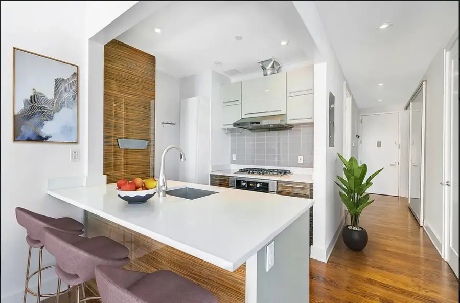 26-26 Jackson Avenue #404, Queens, NY 11101 - #2