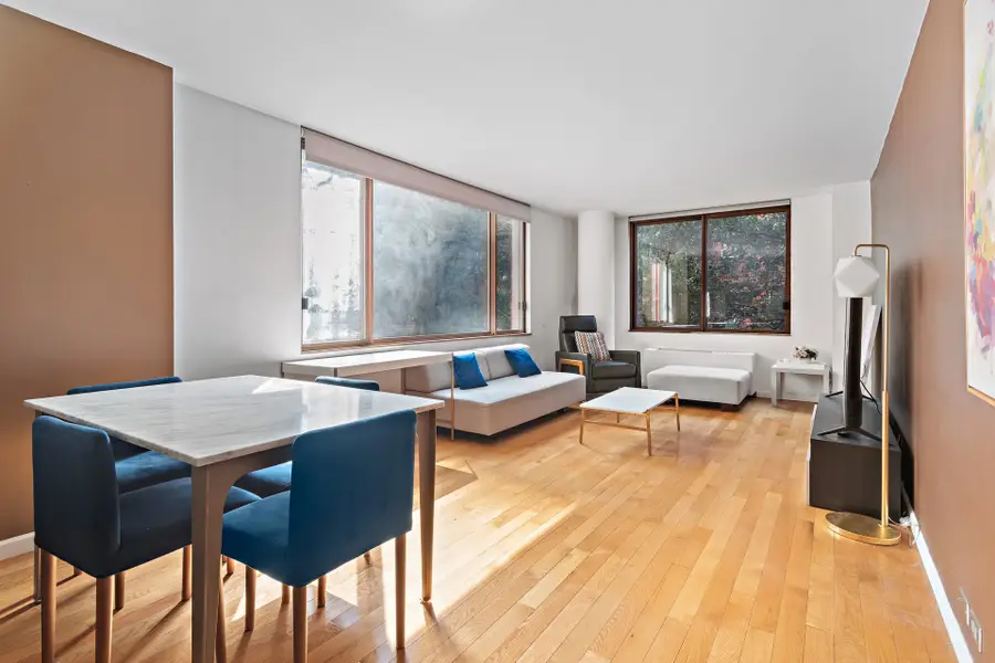 350 W 50th Street #2-G, Manhattan, NY 10019 - #2