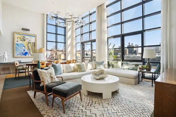 438 E 12th Street #PHD, Manhattan, NY 10009