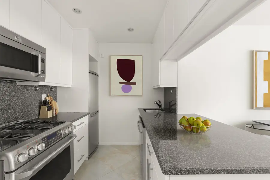 2373 Broadway #1602, Manhattan, NY 10024 - #3