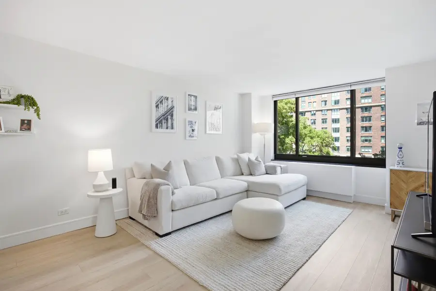 200 Rector Place #4U, New York, NY 10280 - #2