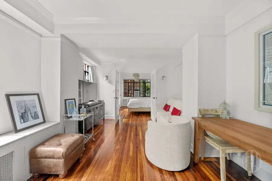 320 E 42nd Street #718, Manhattan, NY 10017 - #2