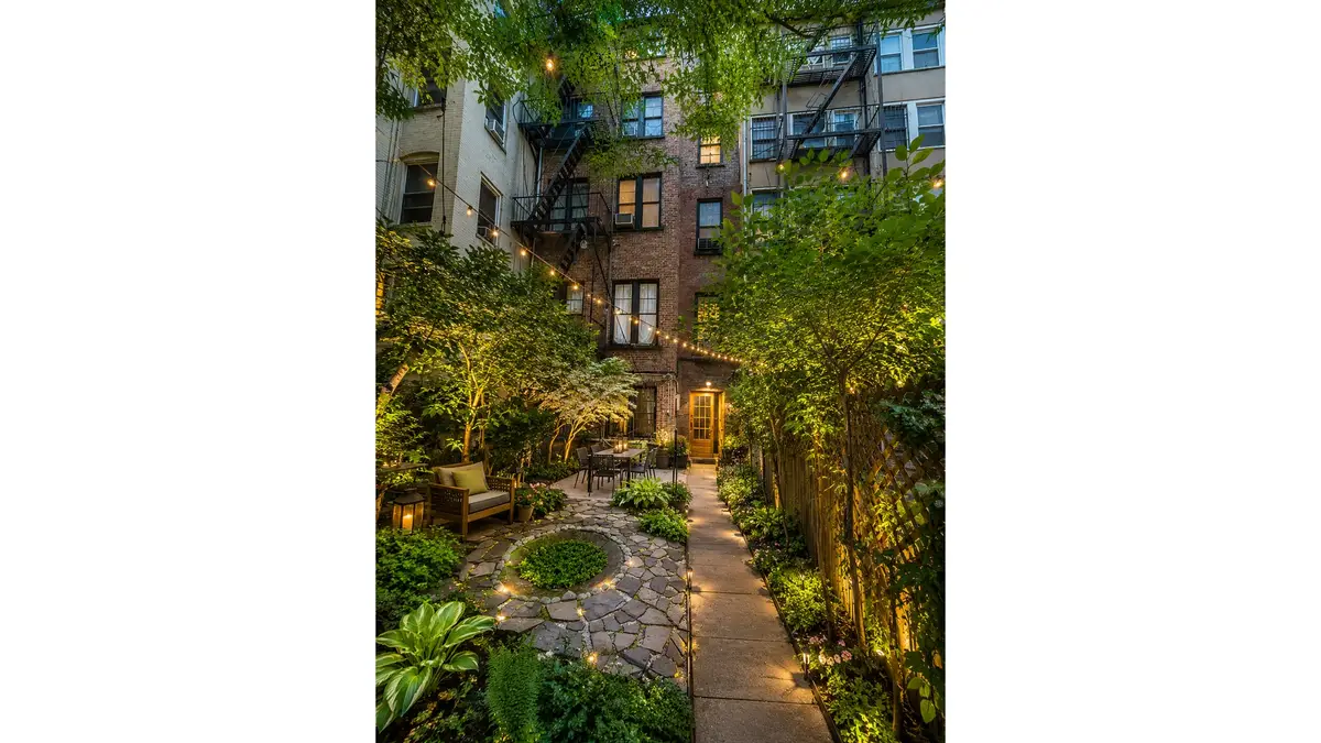 307 E 10th Street, New York, NY 10009 - #1