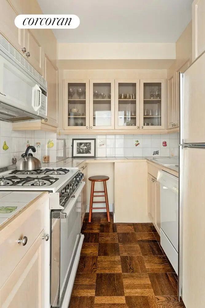 40 E 78th Street #6A, New York, NY 10075 - #3