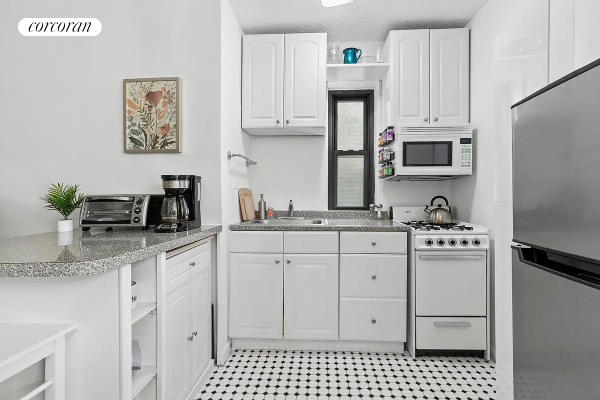 505 E 82nd Street #5H, New York, NY 10028 - #1